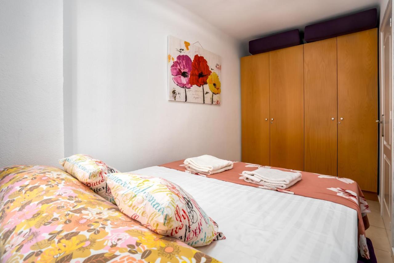 엠푸리아브라바 Apartamento Welcs Emp 018 Con Terraza Frente Al Mar 아파트 외부 사진