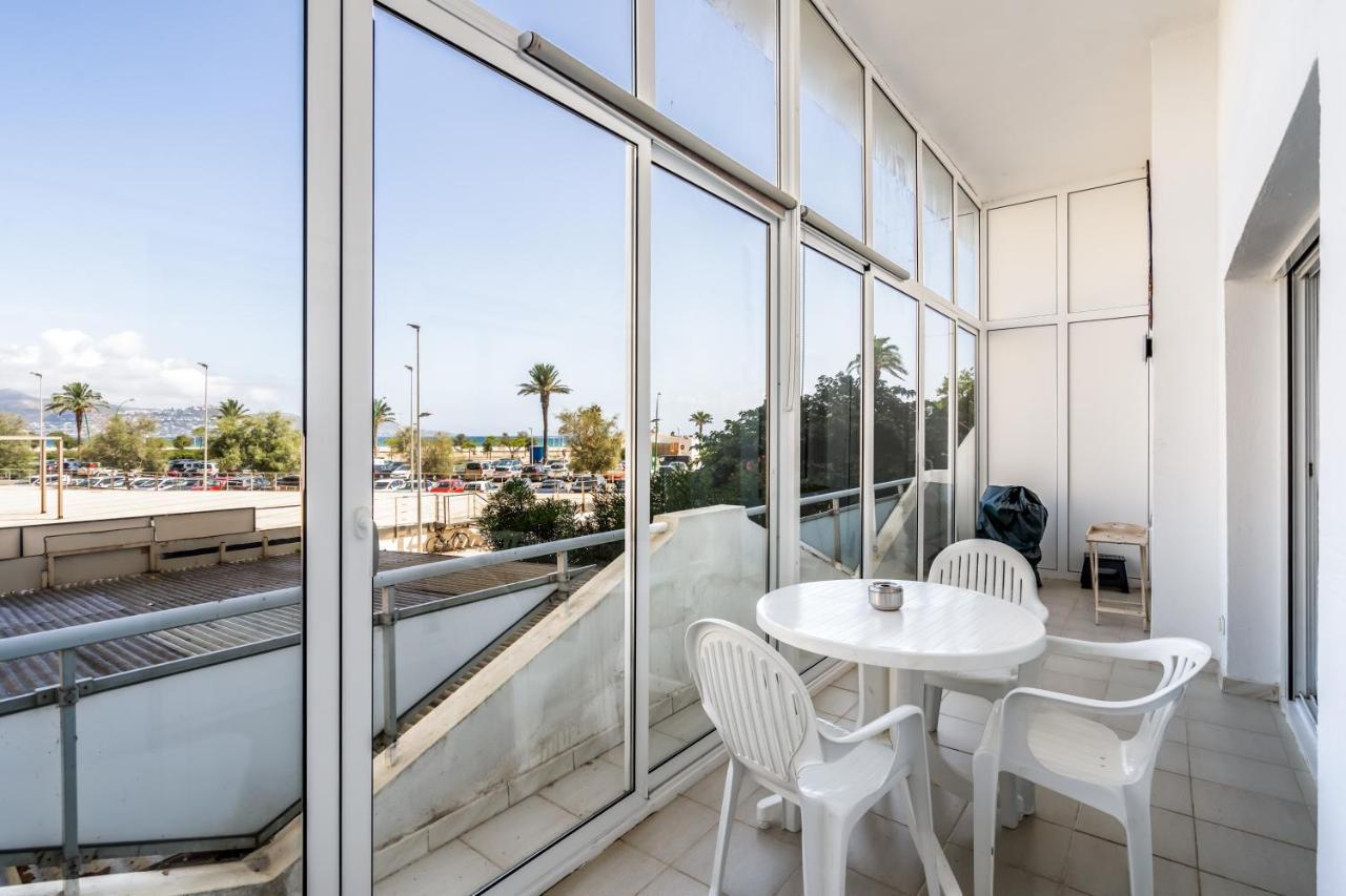 엠푸리아브라바 Apartamento Welcs Emp 018 Con Terraza Frente Al Mar 아파트 외부 사진
